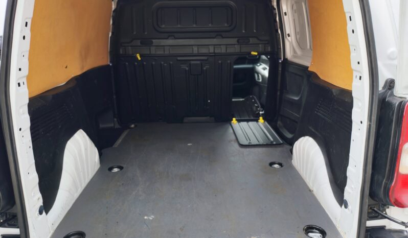 PEUGEOT PARTNER STANDARD 1.000KG BHDI 100CV, 2023 full
